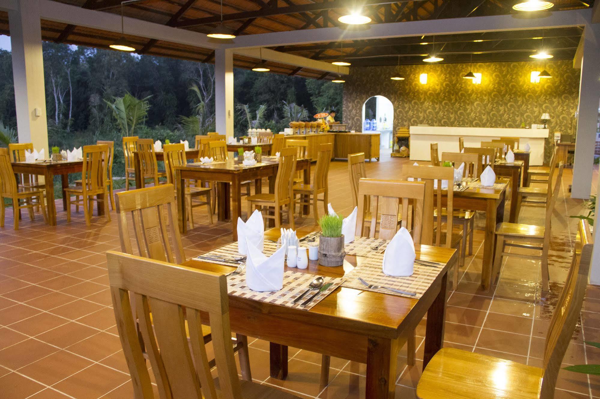 Ong Lang Village Resort Дуонг-Донг Экстерьер фото
